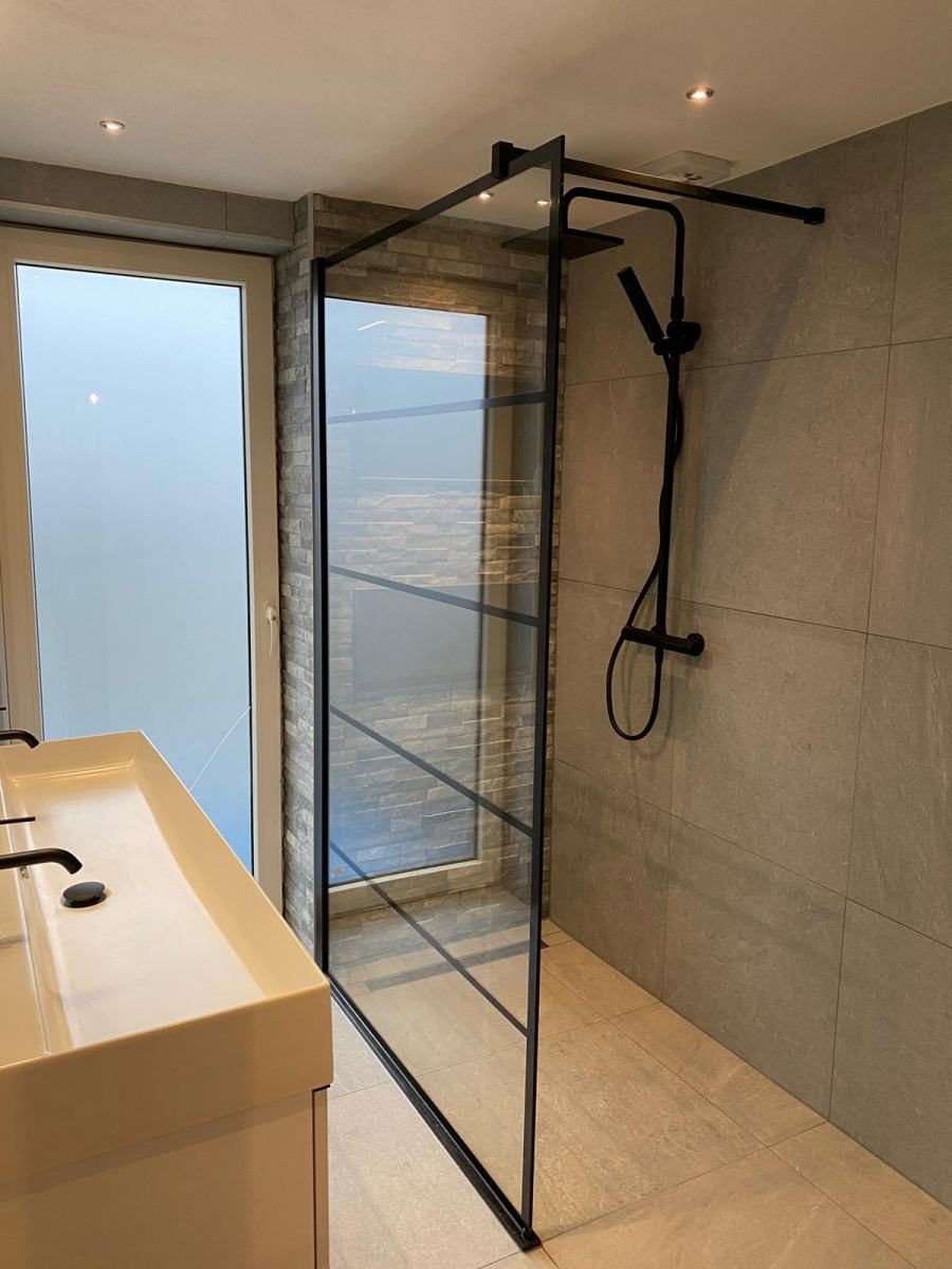 Nieuwe badkamer plaatsen