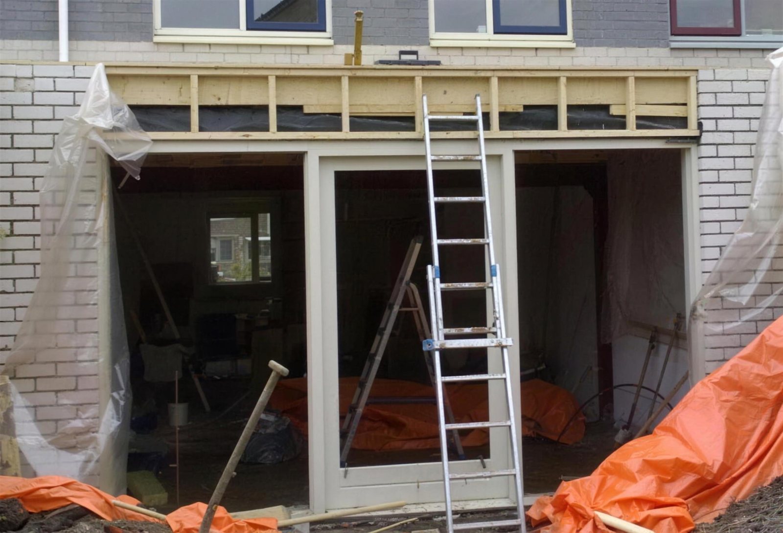 Aanbouw in uitvoering door Kees Peters