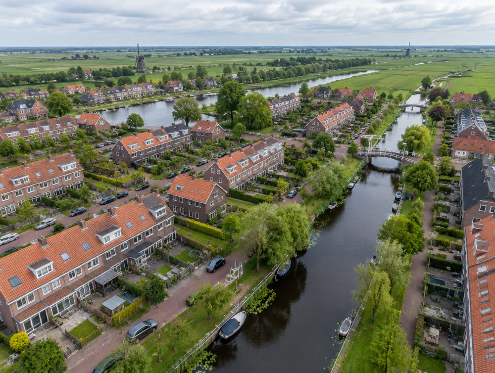 Nederlandse woonwijk van bovenaf