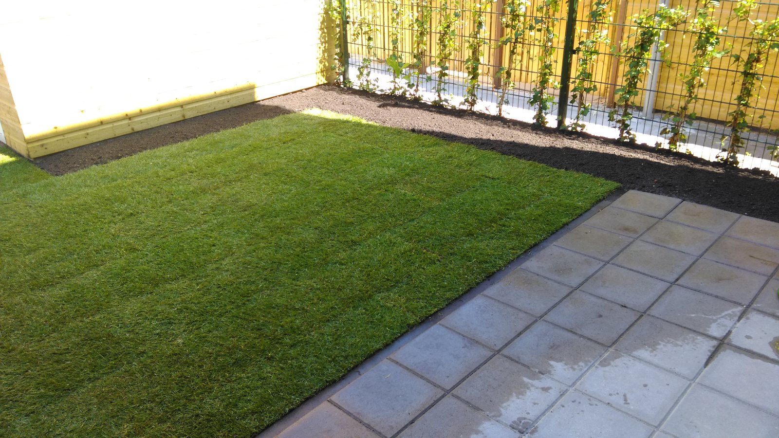 Tuin aangelegd door Hoveniers De Groot